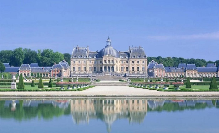 詳述如何注冊一家法國公司？有什么優(yōu)勢？